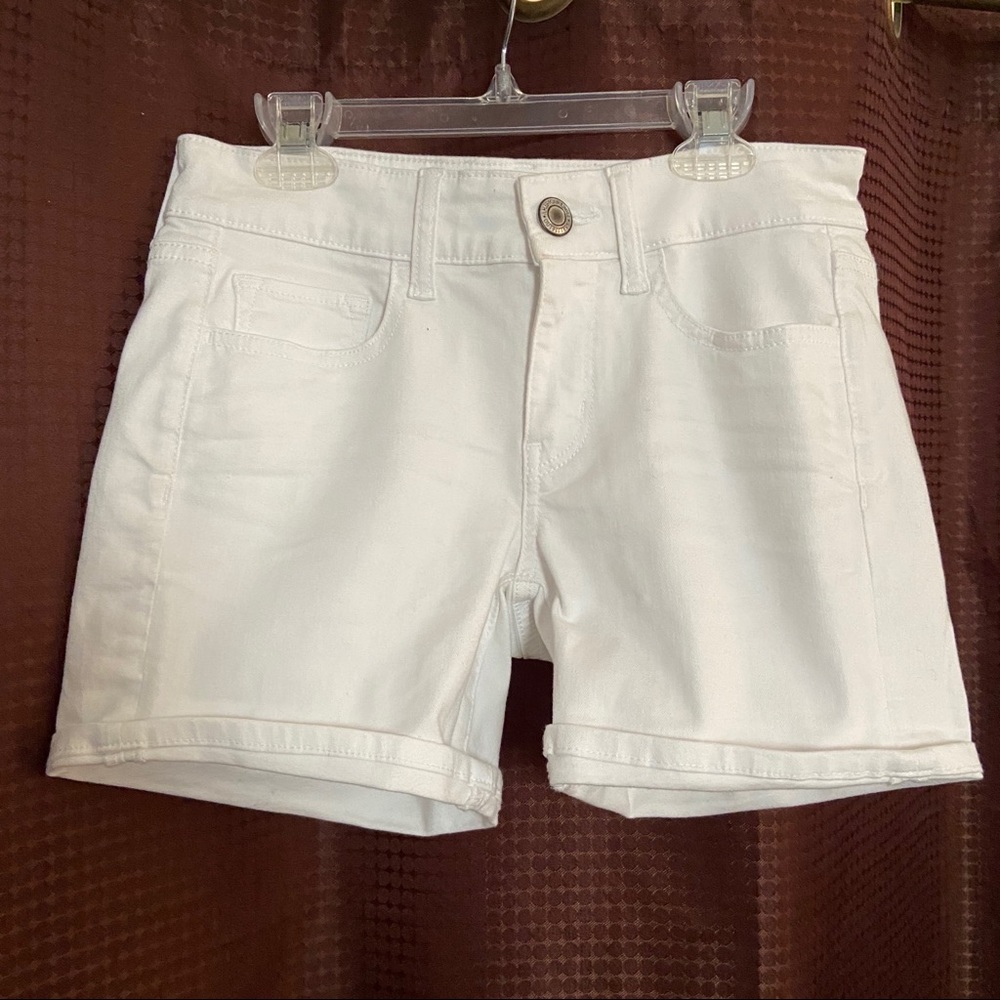 American Eagle high rise White Shorts